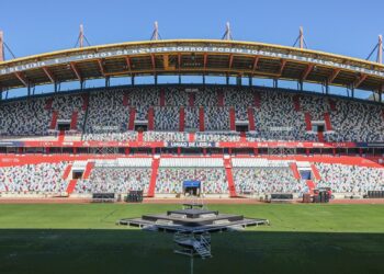 Câmara de Leiria quer campeonato dos Coldplay
