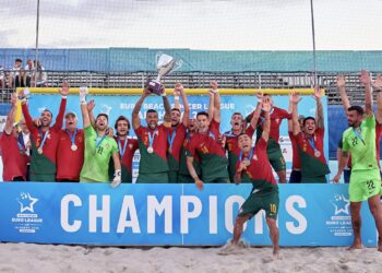 Atletas da região sagram-se campeões da Europa em futebol de praia