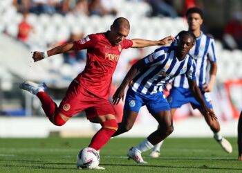 União de Leiria empata frente ao FC Porto B