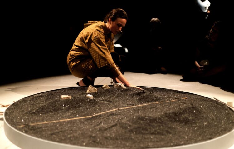 Artistas de Hungria e Eslovénia levam performance e instalação a Pombal e Alcobaça