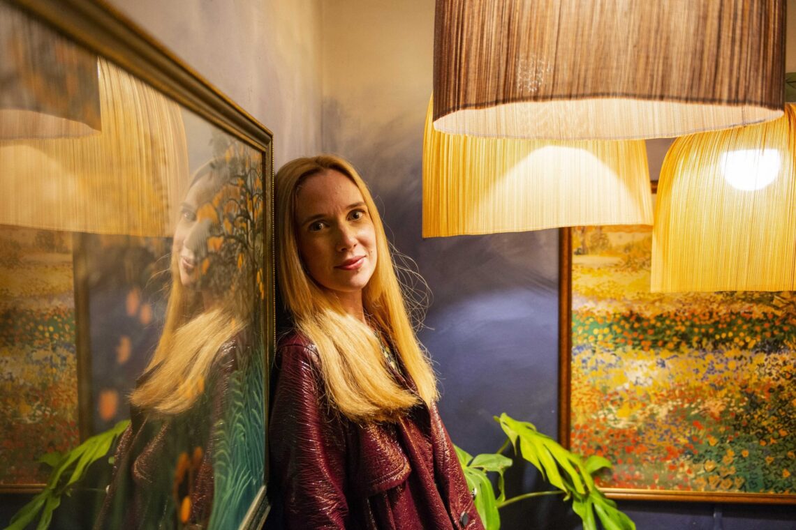 Ana Sofia Elias. O erotismo, a celebração da mulher e um “tempestuoso” livro de estreia