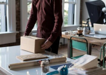 Preço de envio de encomendas: Considerações e dicas de poupança