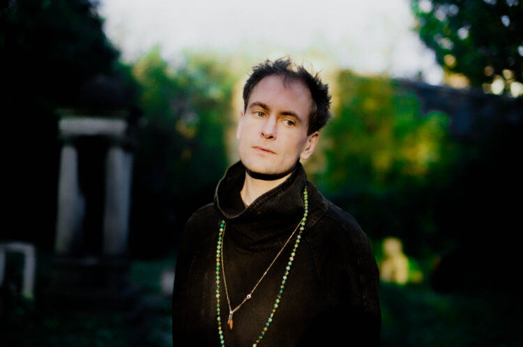 Ágora fecha com Alabaster DePlume e Ninfas do Lis a cantar Zeca Afonso
