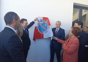 Montenegro inaugura unidades de saúde  em Ourém e leva mais pedidos de investimento