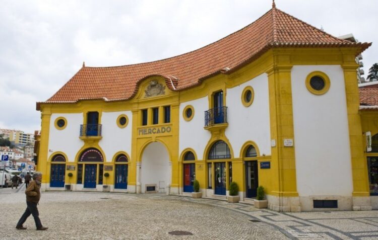 Leiria Stock Off no Mercado de Sant’Ana