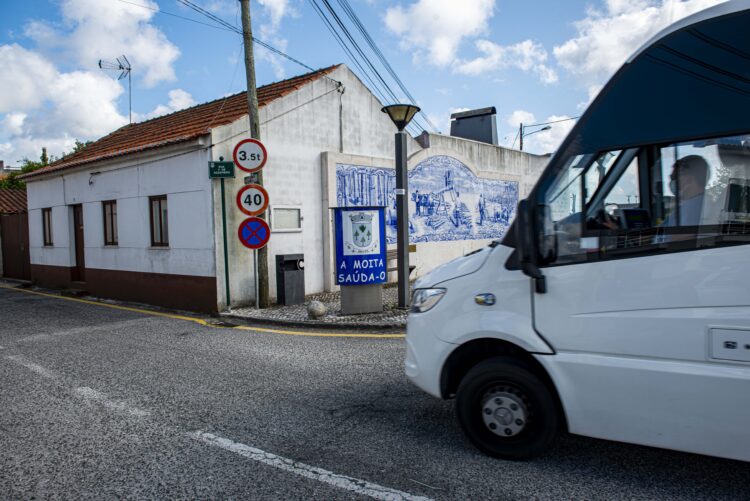 Gestão de transportes urbanos sob suspeita na Marinha Grande