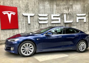 Tesla Center de Leiria abre portas amanhã