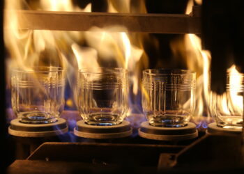 Crisal adere à energia verde e constrói forno híbrido