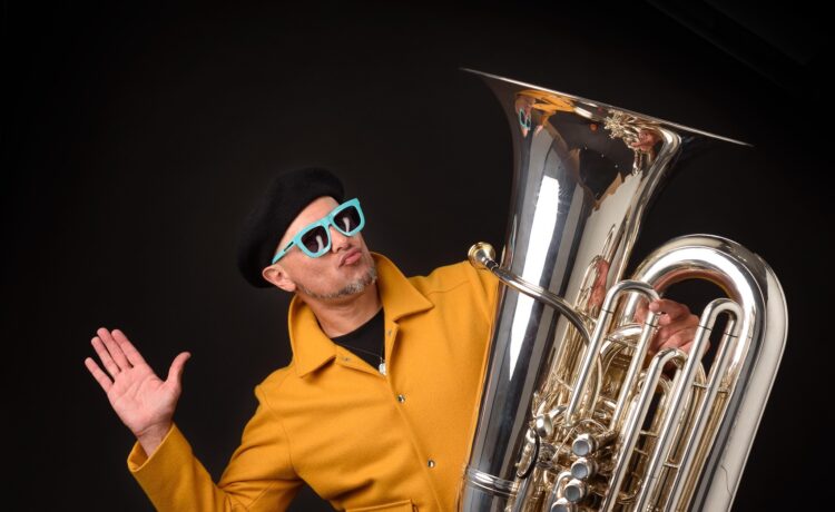 Agenda: Sérgio Carolino com a Filarmónica das Cortes, um livro sobre José Mário Branco, teatro de Tiago Rodrigues e Jeffery Davis a caminho do Jazzmatazz!