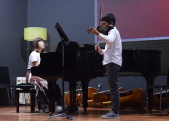 SAMP cria laboratório para instrumentos de cordas friccionadas
