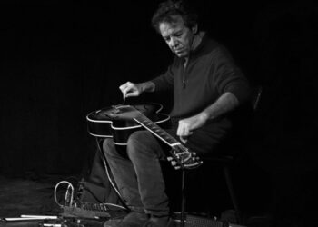 Nuno Rebelo, fundador de Mler Ife Dada e Street Kids, encerra o 4.º Ciclo de Música Exploratória Portuguesa