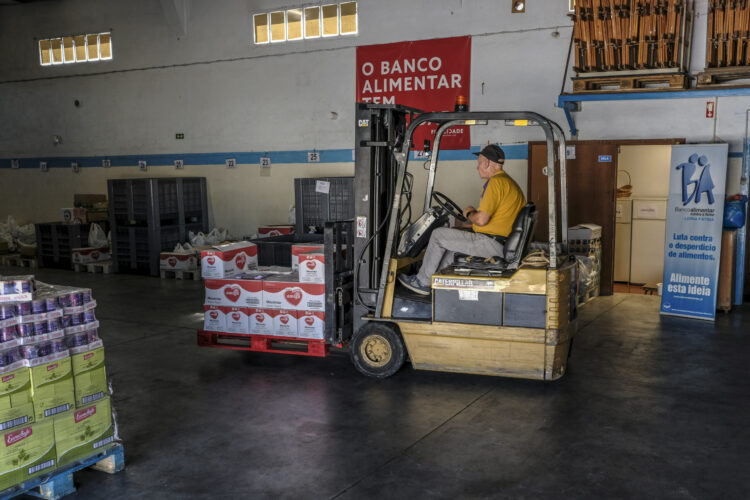 Campanha de recolha de alimentos para o Banco Alimentar sábado e domingo