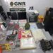 Cadastrados apanhados em furto de residências na Chainça