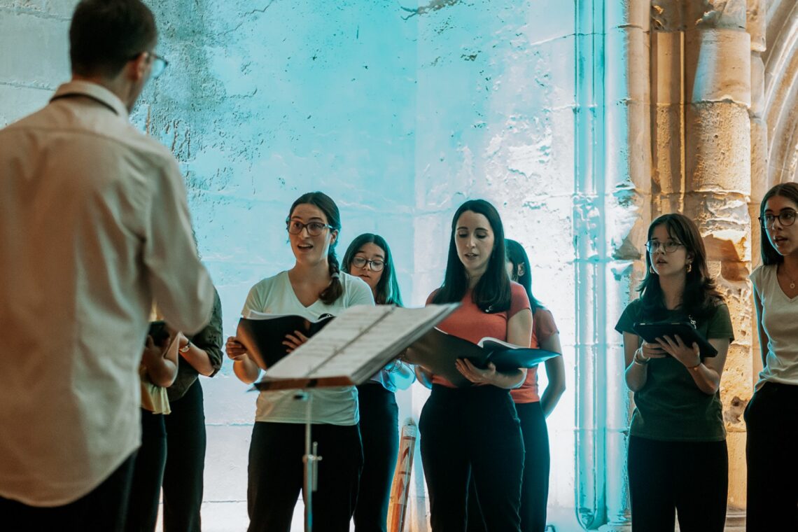 Ninfas do Lis. O convite para redescobrir a música de Zeca Afonso com um álbum todo a capella