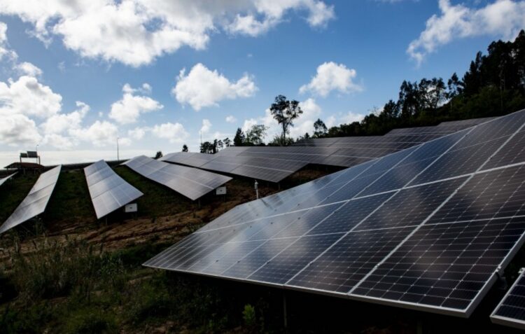 Centrais solares rendem quase 1ME a quatro municípios da região