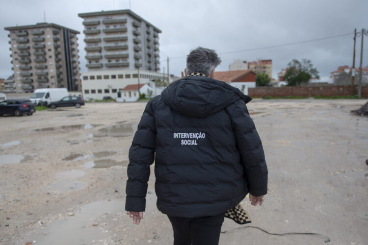 Associação Novo Olhar II cria Casa da Acácia, Centro de Alojamento de Emergência Social, na Marinha Grande