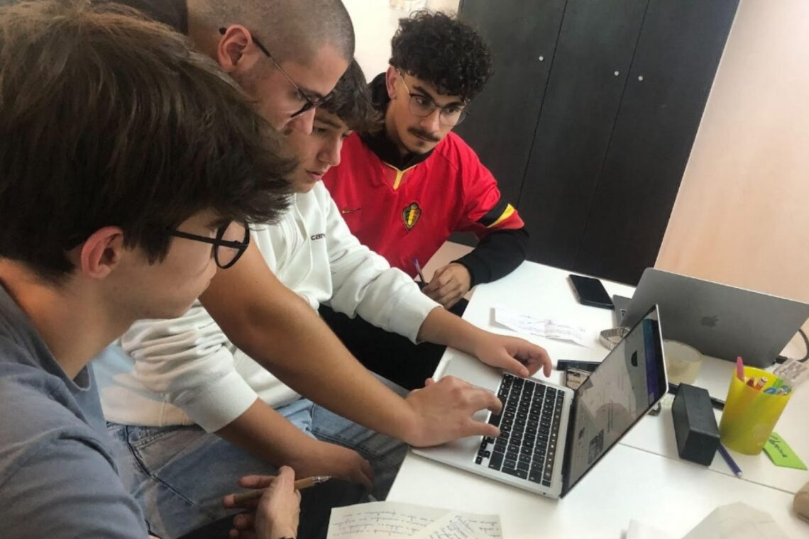 Ginásio do Empreendedor mobiliza 21 turmas de nove escolas