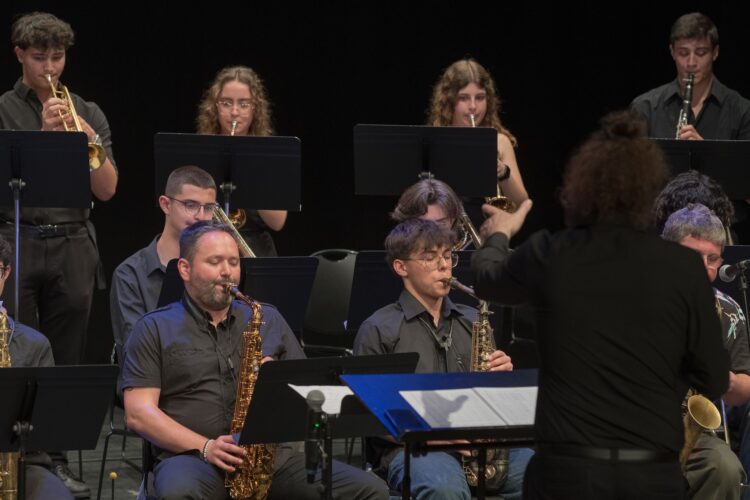 Apoios. DGArtes confirma Orfeão, Jazz Valado e Ccer Mais