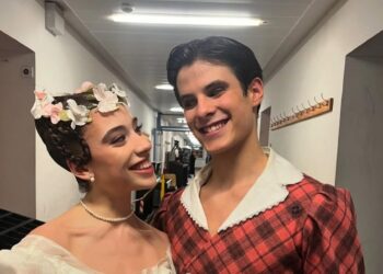 Uma história de sucesso na Alemanha: António Casalinho torna-se bailarino principal e Margarita Fernandes chega a primeira solista