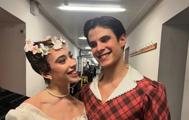 Uma história de sucesso na Alemanha: António Casalinho torna-se bailarino principal e Margarita Fernandes chega a primeira solista