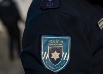 Homem embriagado tentou atropelar polícia em Leiria