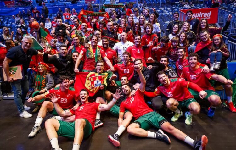 Selecção de andebol cai contra os tricampeões do mundo