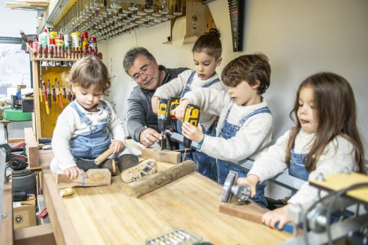 Avós proporcionam experiências únicas aos netos para crescerem preparados para a vida