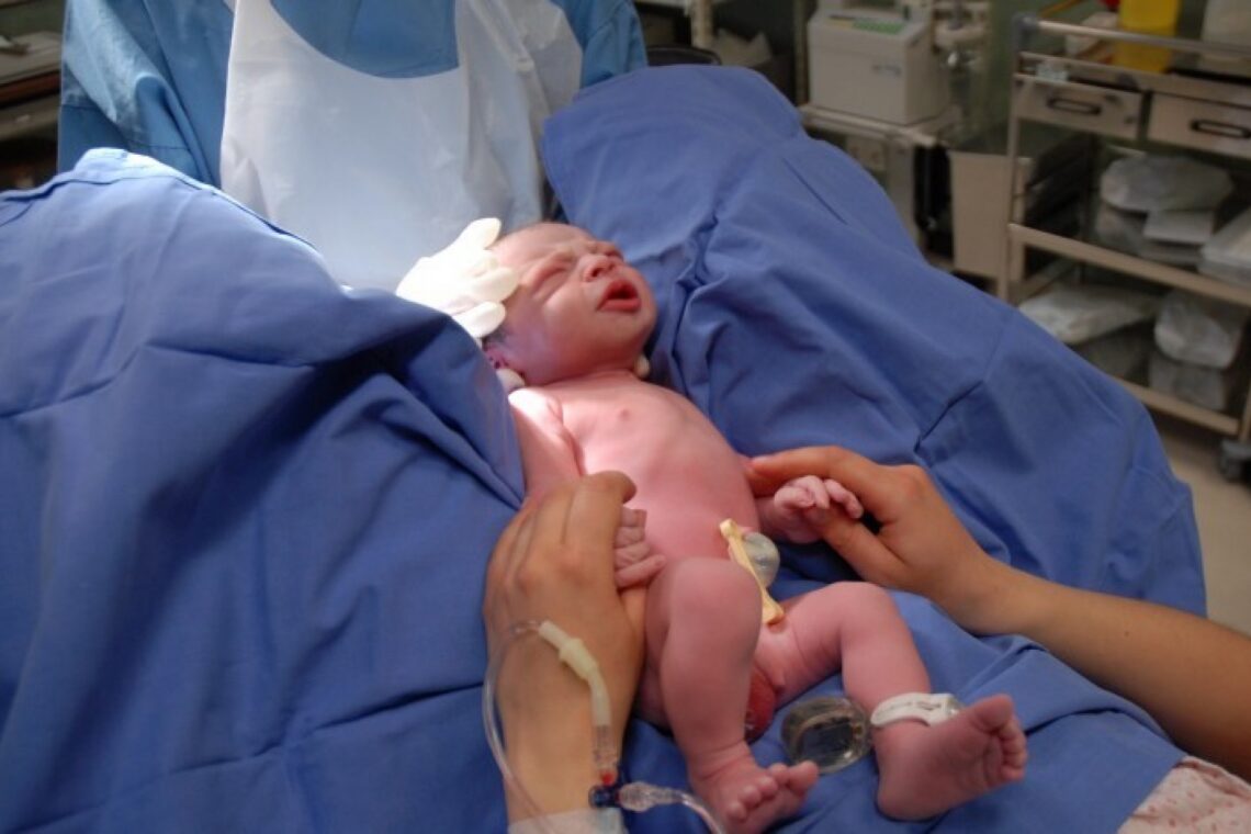 Um terço dos bebés nascidos em Leiria são de mães estrangeiras