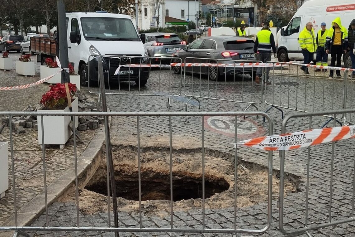 Buraco no centro de Leiria resolvido  (ACTUALIZADA)