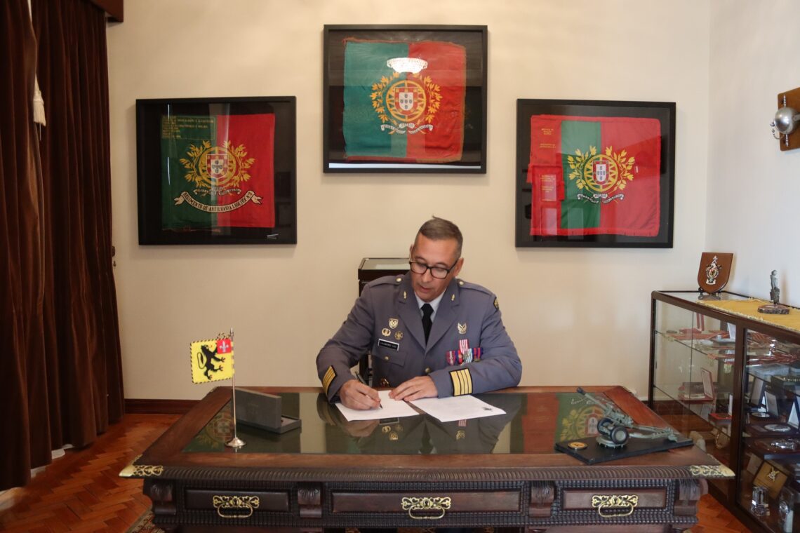 Regimento de Artilharia em Leiria tem novo comandante