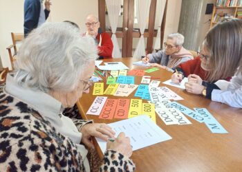 Matemática no lar da Misericórdia de Leiria ajuda cérebro “a trabalhar”