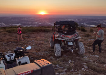 Móggy Buggy Tour em experiências da olaria ao pastoreio e viagens guiadas pela autenticidade serrana