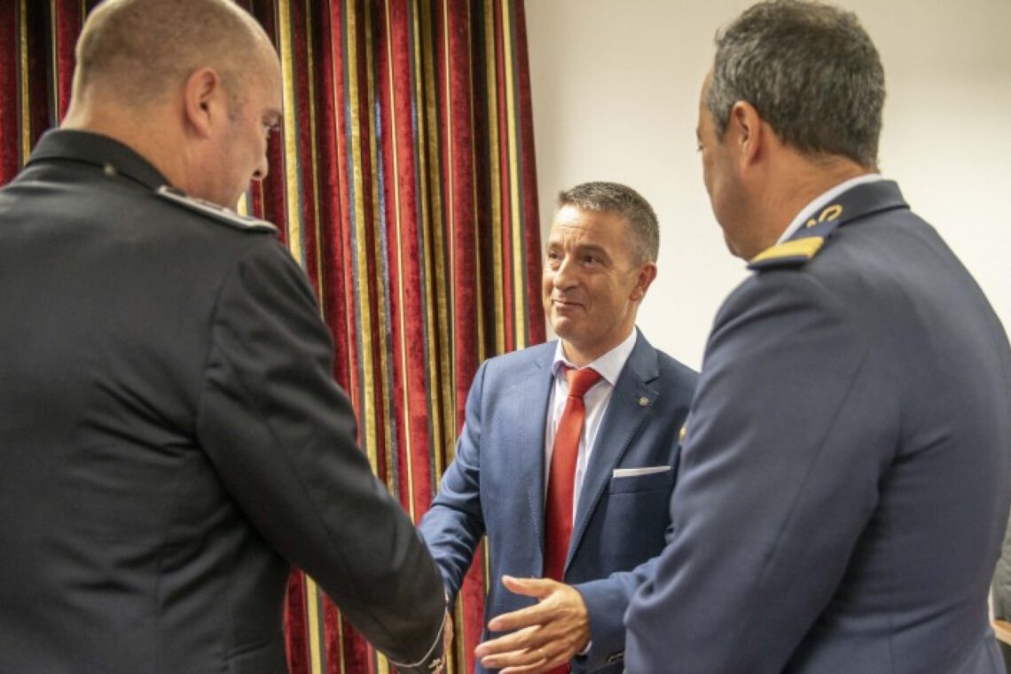 Avelino Lima (ao centro) tomou posse como director da PJ de Leiria em Detembro de 2022