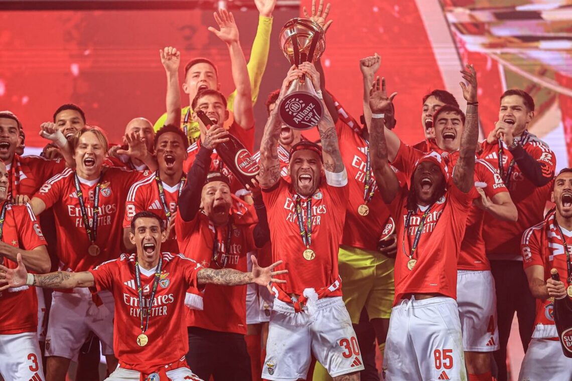 Benfica vence Sporting nos penáltis e conquista Taça da Liga em Leiria