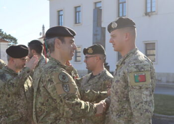 Militares despedem-se em Leiria rumo à Eslováquia