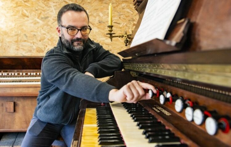 Organista titular da Sé de Leiria estreia música nova no Alentejo