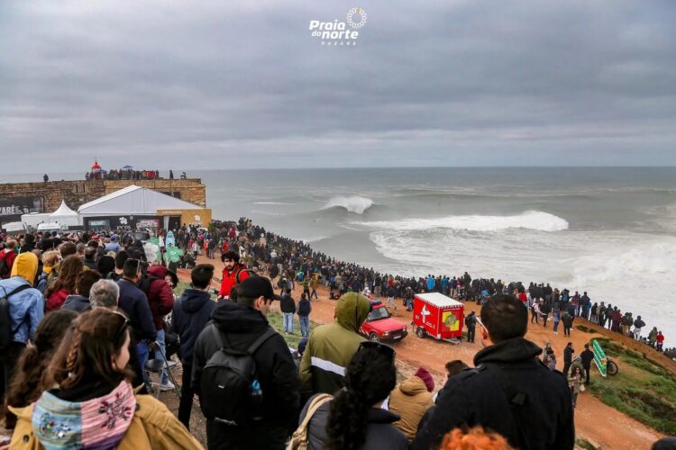 Dupla de Nicolau von Rupp e francês Clement Roseyro vence Nazaré Challenge