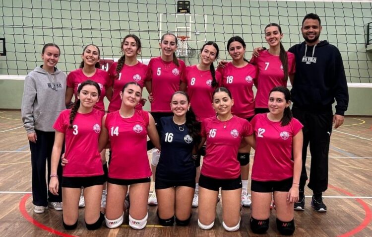 Em seis meses, novo clube de voleibol conquista sete pódios regionais