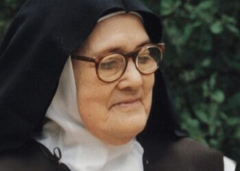 Irmã Lúcia ainda sem milagre para a beatificação