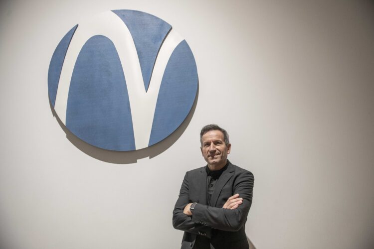 “Vamos comprar ao estrangeiro quando, aqui à porta, temos as competências, capacidades ou equipamentos de que necessitamos”