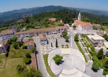 Maçãs de Dona Maria redescobre as suas raízes culturais