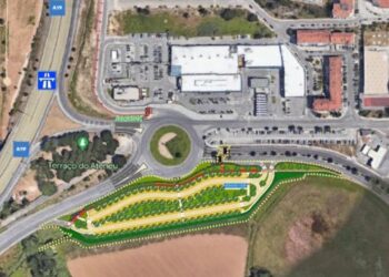 Estacionamento junto à rotunda D. Dinis vai custar quase 1,6 milhões de euros