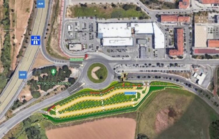 Estacionamento junto à rotunda D. Dinis vai custar quase 1,6 milhões de euros
