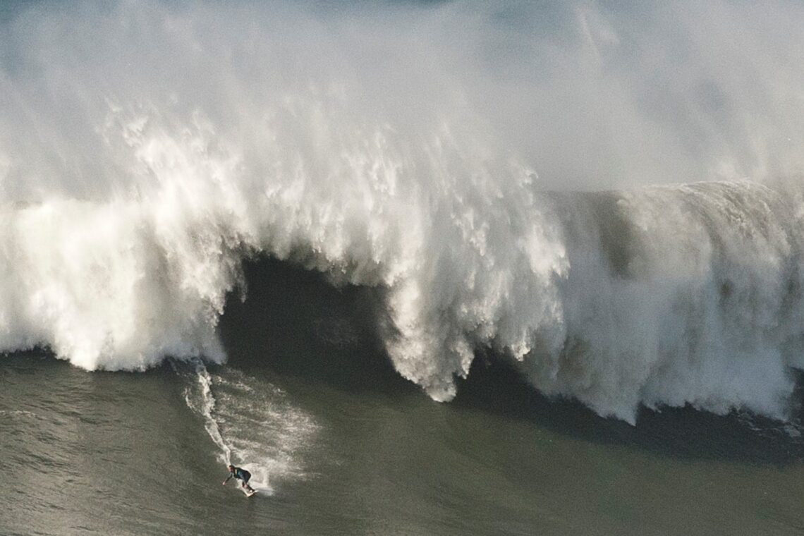 Nazaré recebe amanhã prova de ondas gigantes da Liga Mundial de Surf