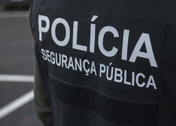 Homem agride violentamente mulher e é libertado pelo Tribunal de Leiria