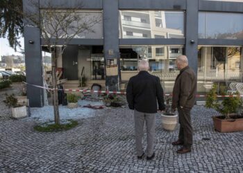 Despiste provoca estragos na Cervejaria Armando em Leiria
