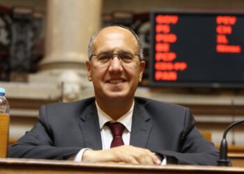 Ex-deputado António Gameiro, de Ourém, é arguido na Operação Mais-Valia
