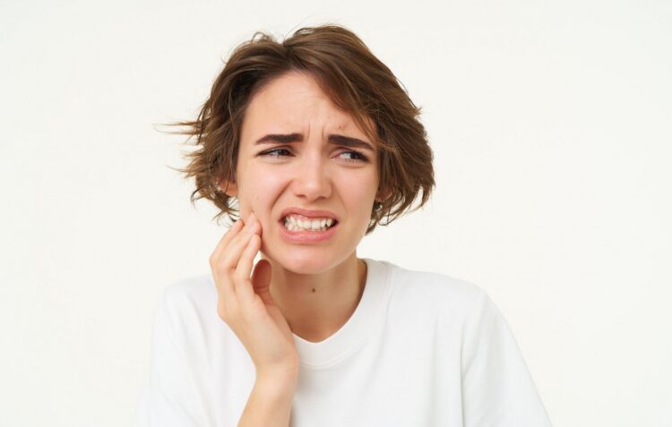Bruxismo: nome estranho para uma doença  que potencia a hipersensibilidade dentária