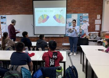 Cientistas da Marinha Grande regressaram à escola