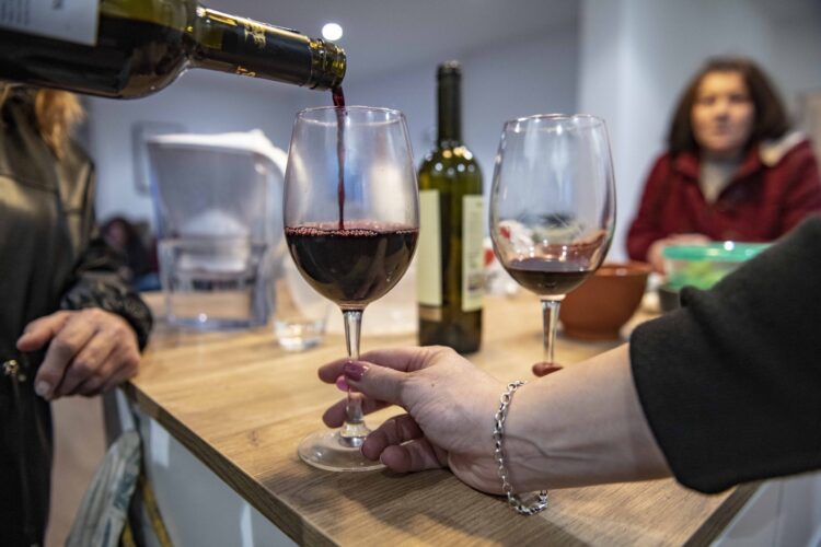 Ameaça de taxas a 200% preocupa exportadores de vinho de Leiria